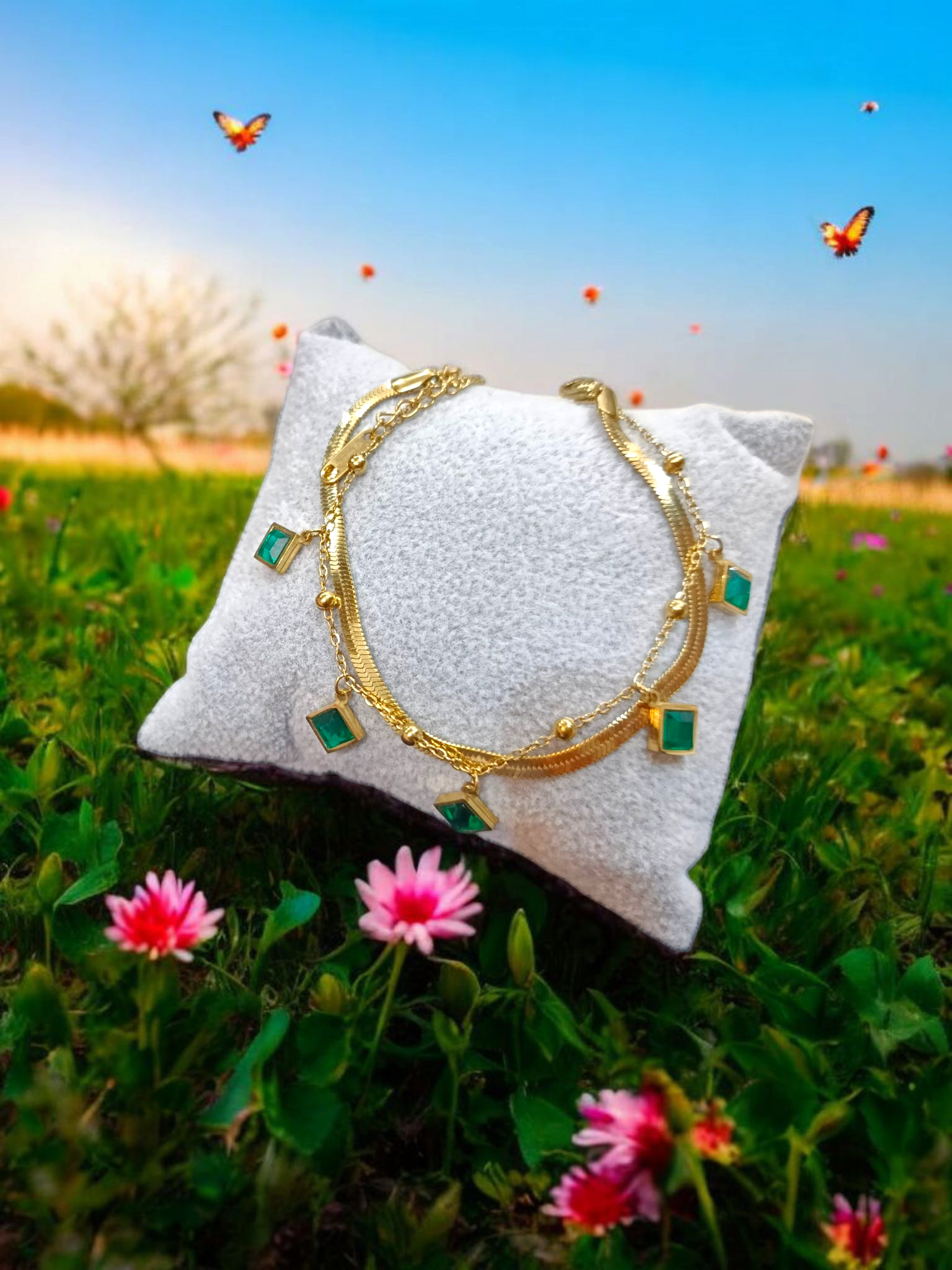 double chain bracelet with green stone 023