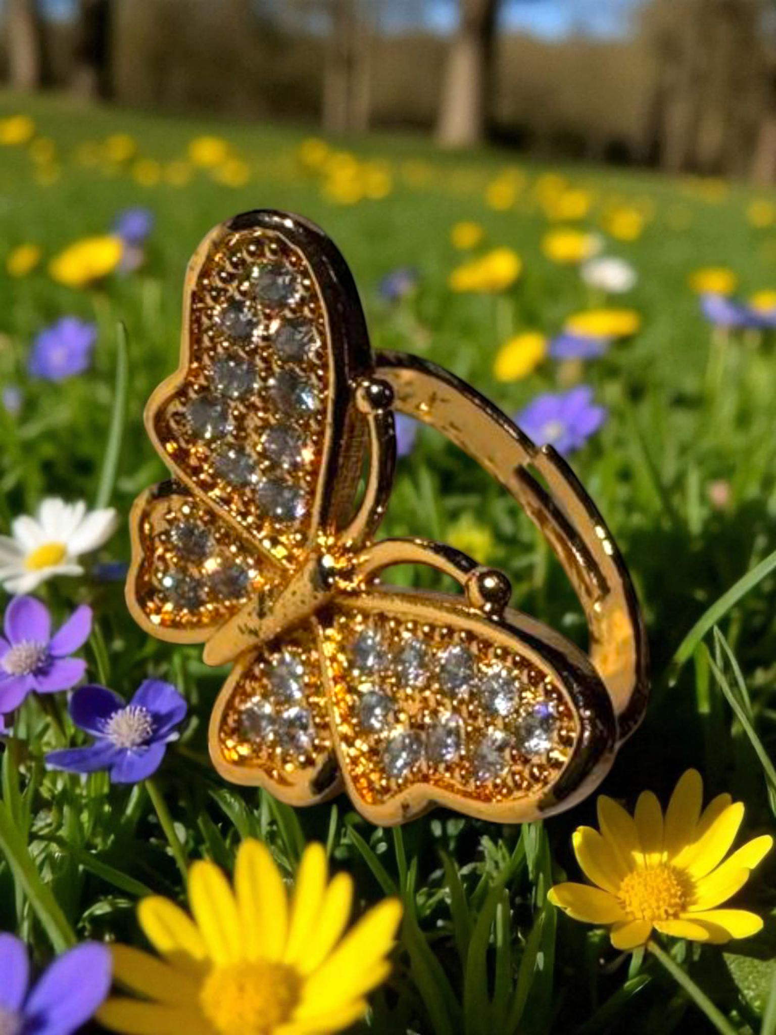 Luminous Flutter Ring