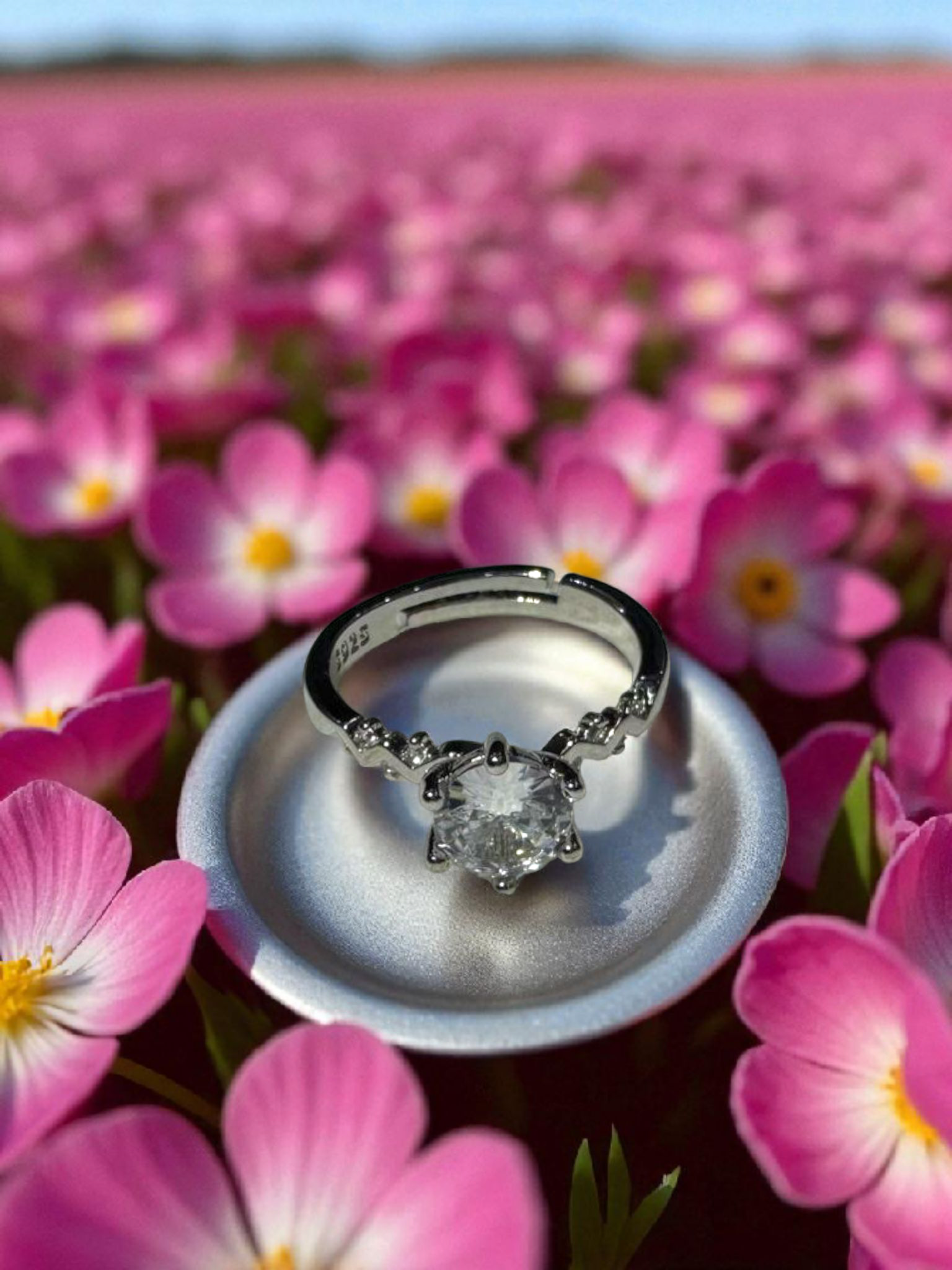 Blossom Star Ring