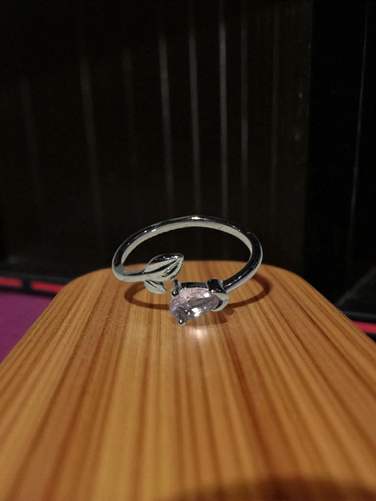 Leaf & Light Ring