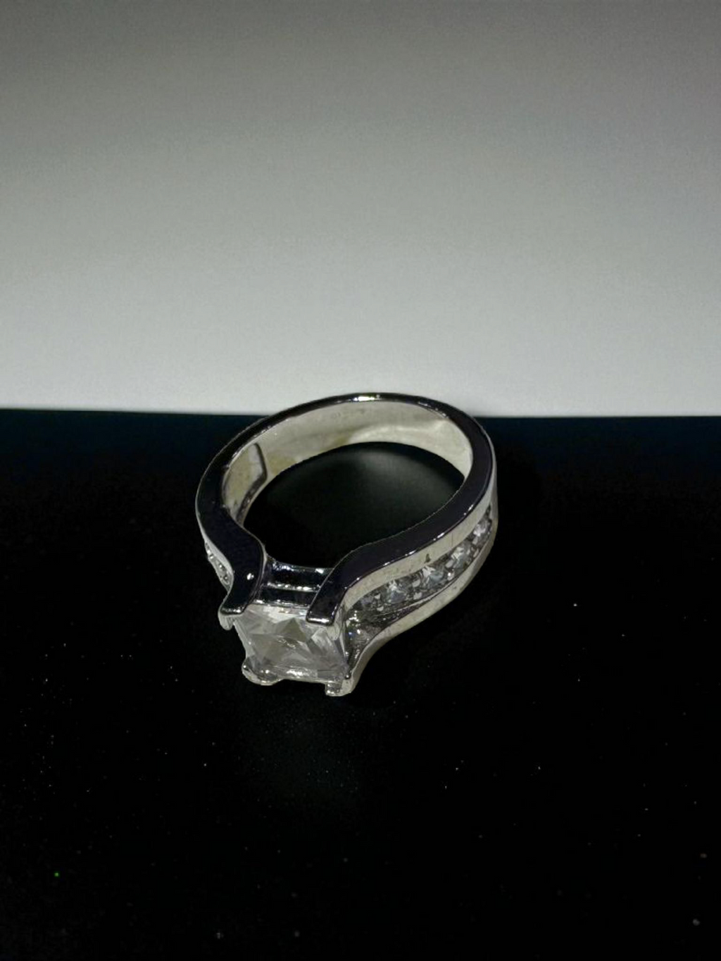 Luxe Radiance Ring
