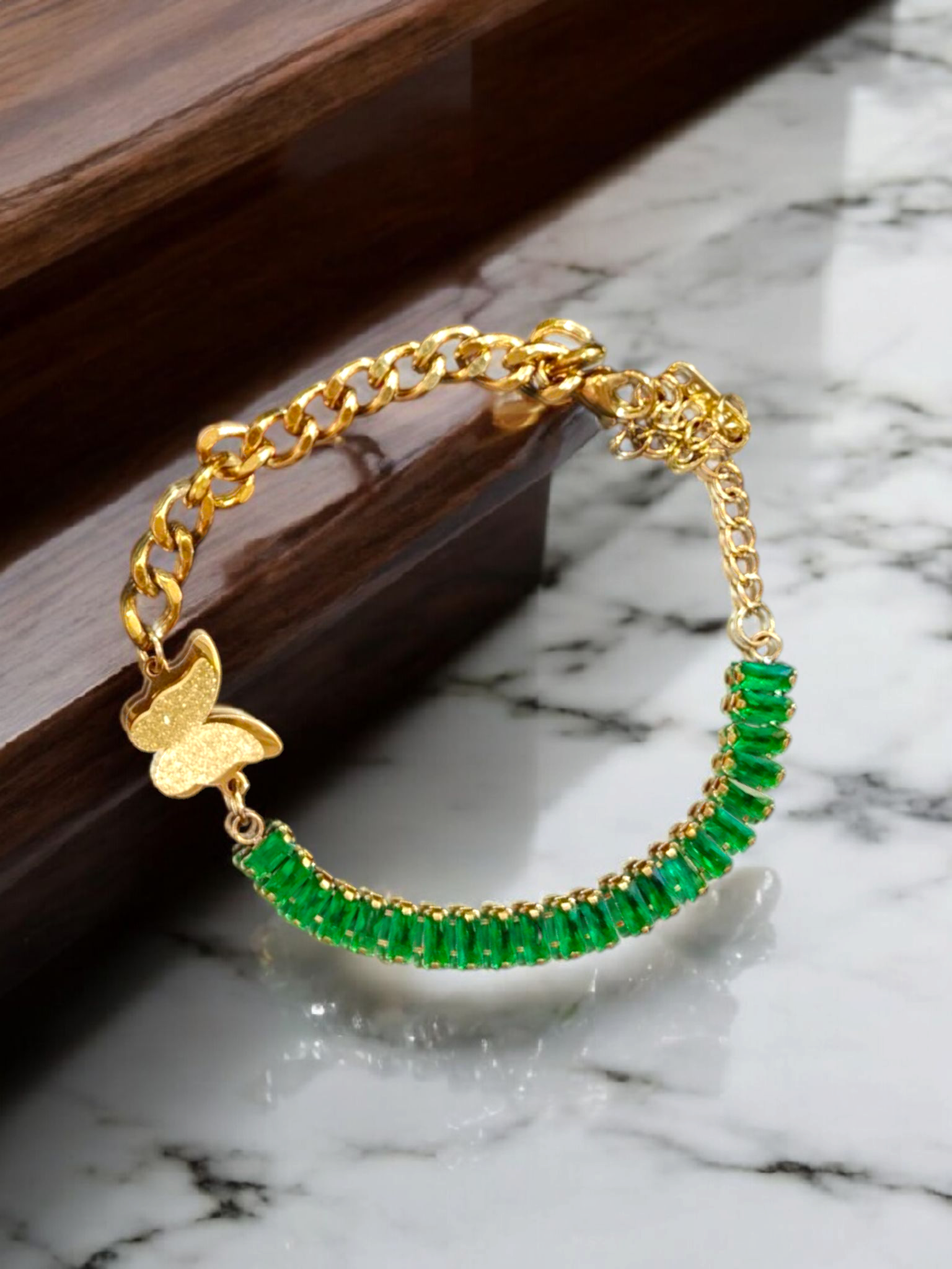 Green goldan butterfuly  012