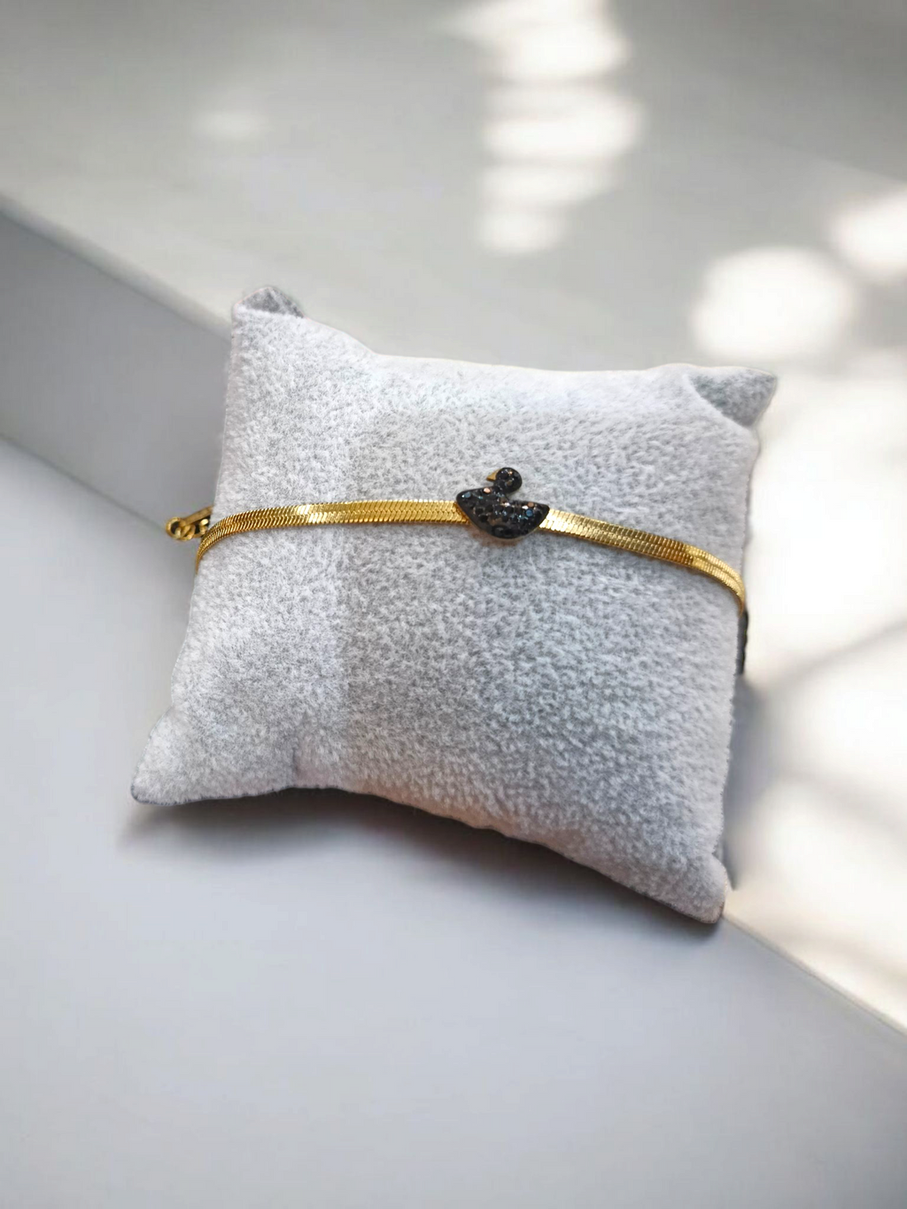 Duck bracelet 018