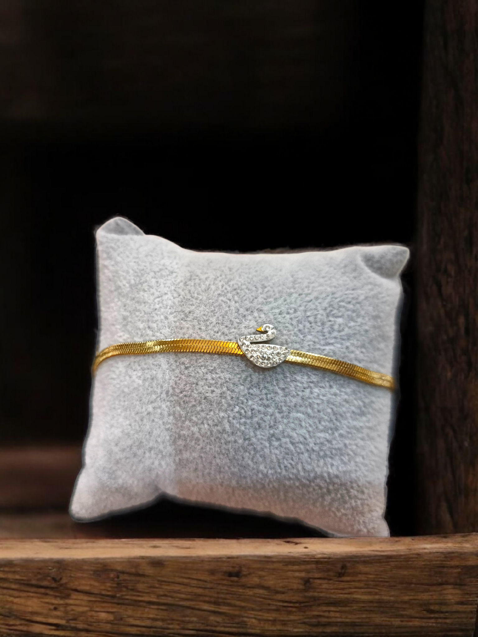 Duck bracelet 018