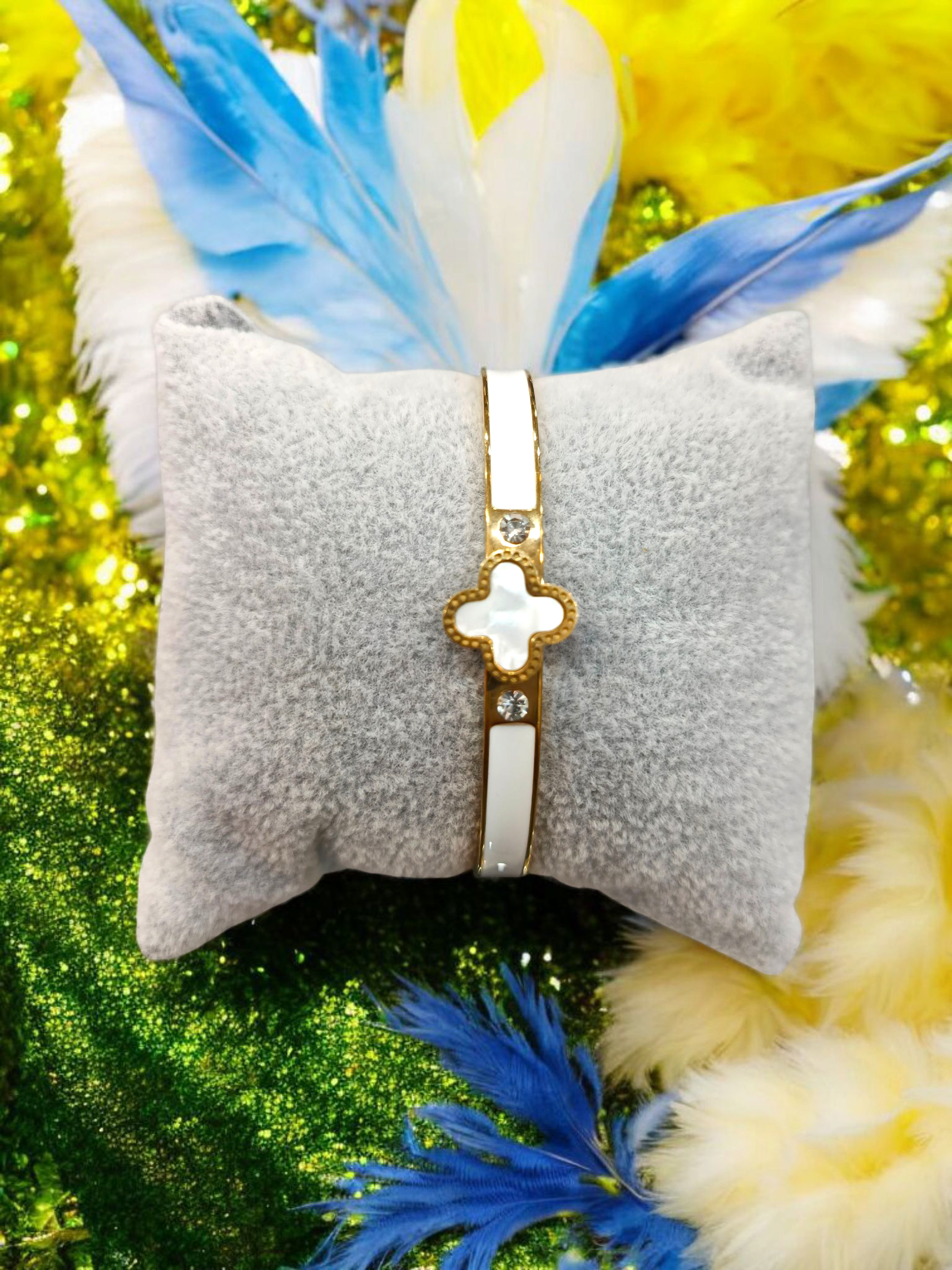 Cuff bracelet 027