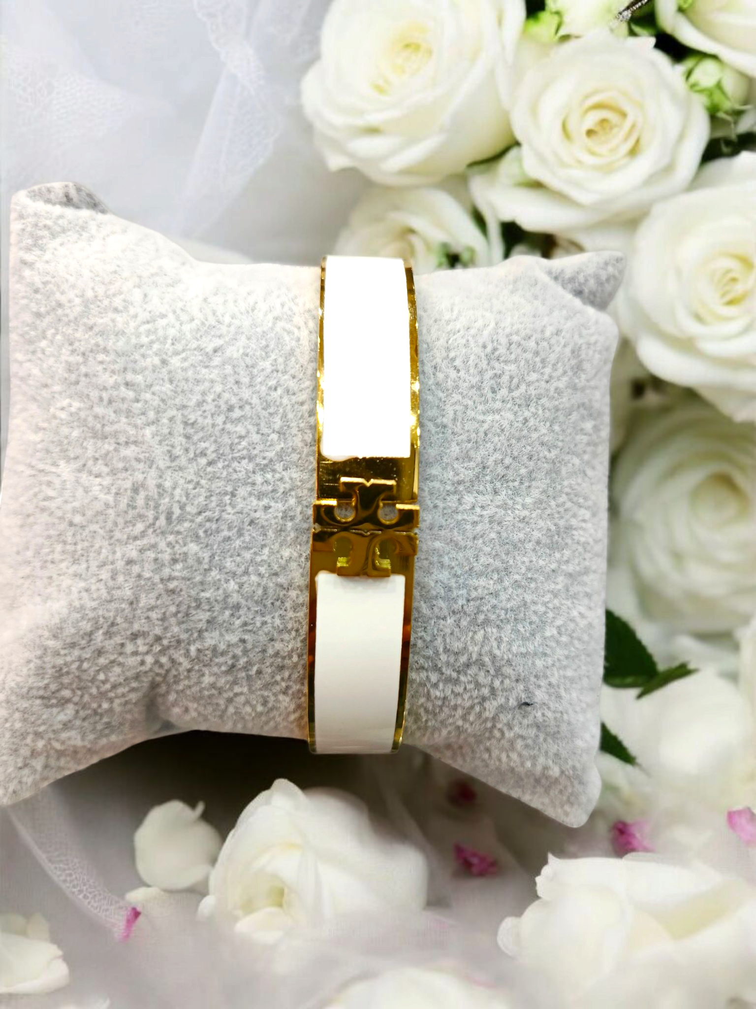 Scarlet Embrace Bracelet