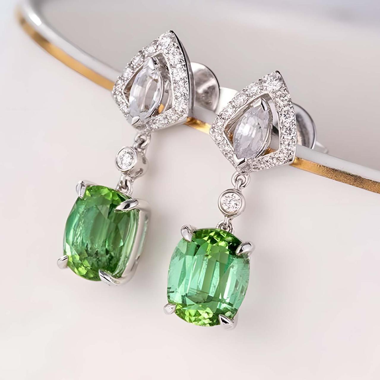 Green Oval Earring